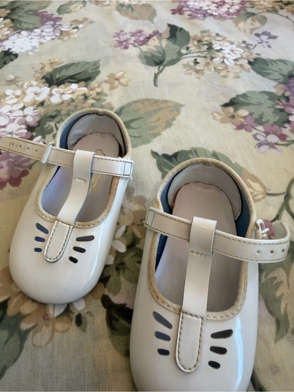 Girls Patent Black& White Mary Jane Shoes - Classic Kids Dress Shoes baby sz 1
